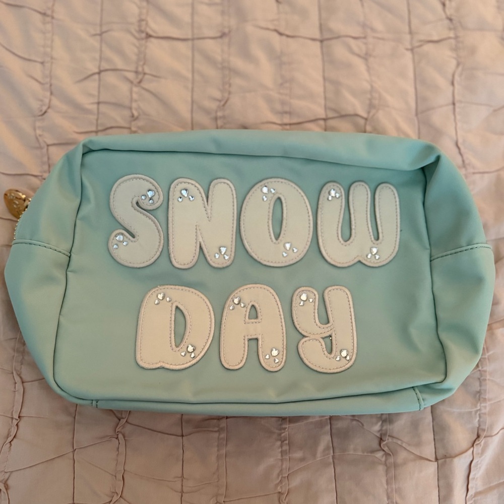 Stoney Clover Lane Apres Ski Pistachio Large Pouch